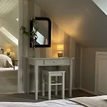 Helenekilde 3* Tisvildeleje