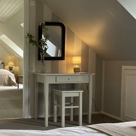 Helenekilde 3* Tisvildeleje