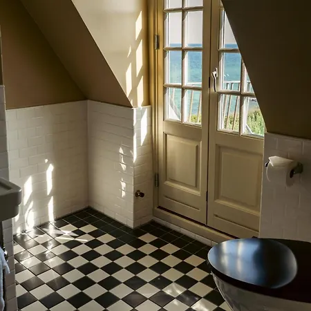 Helenekilde 3* Tisvildeleje